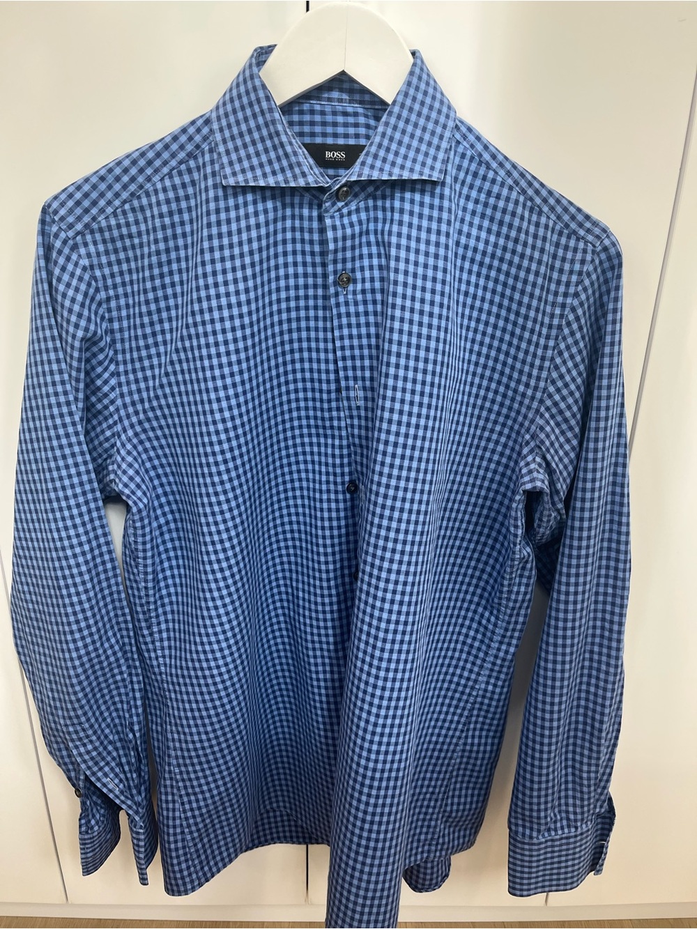 Hugo Boss Slim Fit Dress Shirt 39 (15.5)